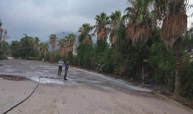 Antalya Büyükşehir ekipleri karavan park tahliyesini tamamladı