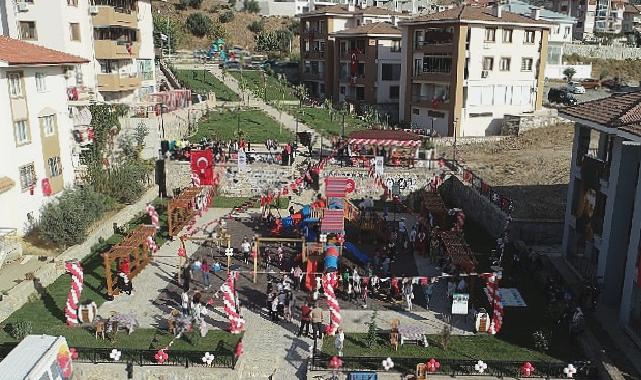 Başkan Ceritoğlu Sengel100. Yıl Parkını ve Seyir Terasını çocuklarla birlikte açtı