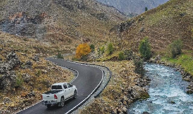 Büyükşehir Belediyesi Bahçesaray Subaşı Yolunu Asfaltladı