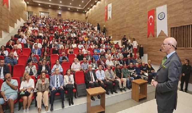 Büyükşehir Erol Mütercimler Söyleşisi’ne Yoğun İlgi