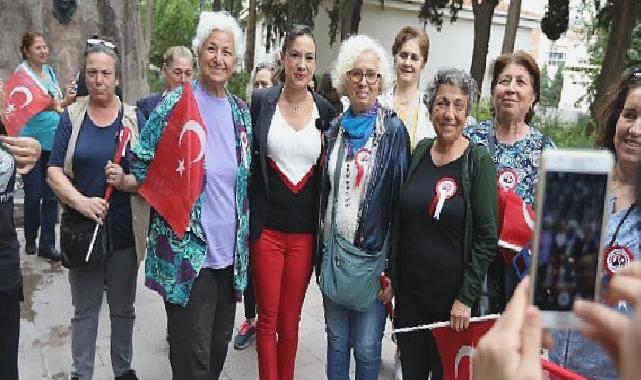 Efes Selçuklu kadınlar Zübeyde hanım’ın huzurunda:Her şey kadınla başlar..