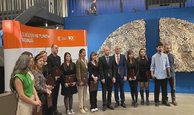 Genç sanatçılar eserleri ile izmir kültür sanat fabrikası’nda