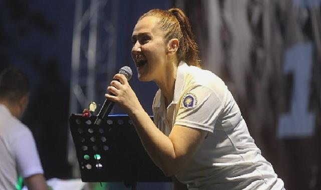 Karaalioğlu Parkı’nda Cumhuriyet coşkusu sürüyor