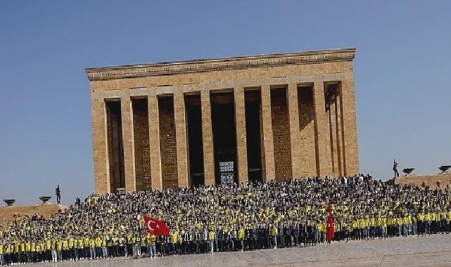 1907 Fenerbahçe derneği ve 1907 Unifeb’ten Anıtkabir’e ziyaret