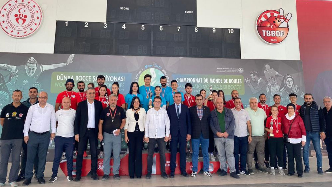 Büyükşehir Bocce Takımı 2. Lig’e terfi etti.