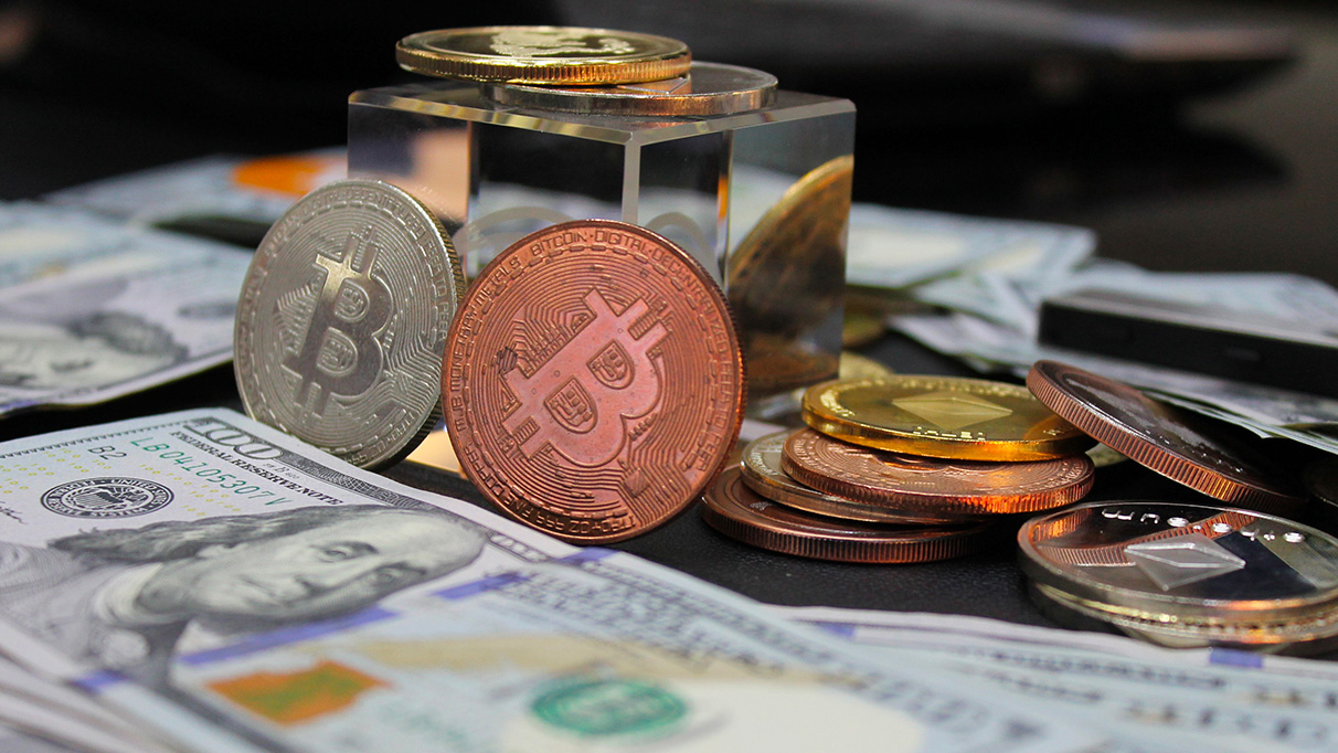 Kripto borsaları, Binance’e uygulanan ceza nedeniyle düşüş yaşadı.