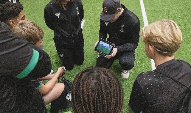 EA SPORTS FC FUTURES, UEFA ile ücretsiz dijital antrenman anlaşması yaptı