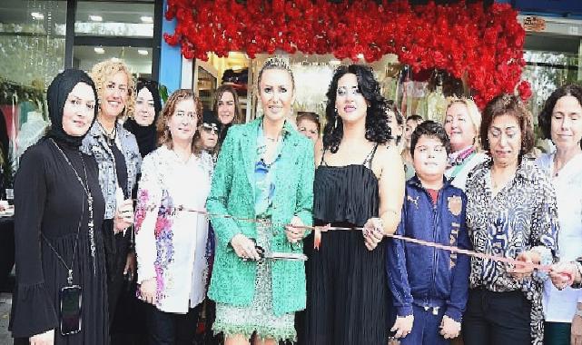 Kadın girişimcilerden renkli açılış
