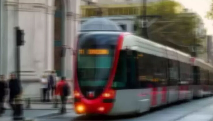 İstanbul’da Tramvay Kazası Nedeniyle Seferler Durduruldu